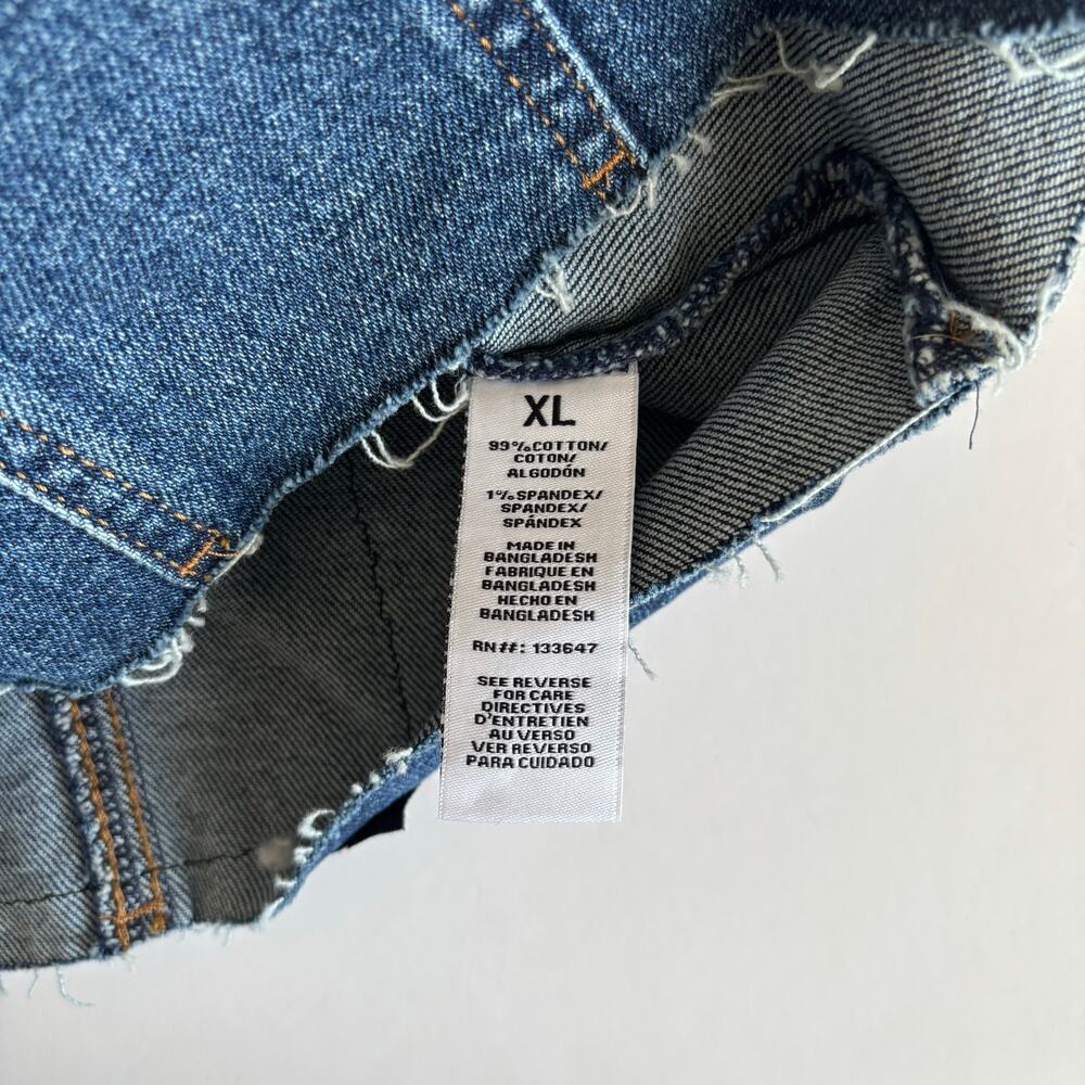 Reworked Apparel Elton John Raw Hem Cropped Denim Vest Women's XL Upcycled - Picture 4 of 6
